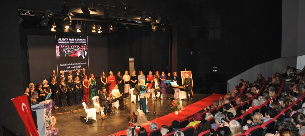 ALANYA FASL-I ŞAHANE KOROSU SAHNE ALDI