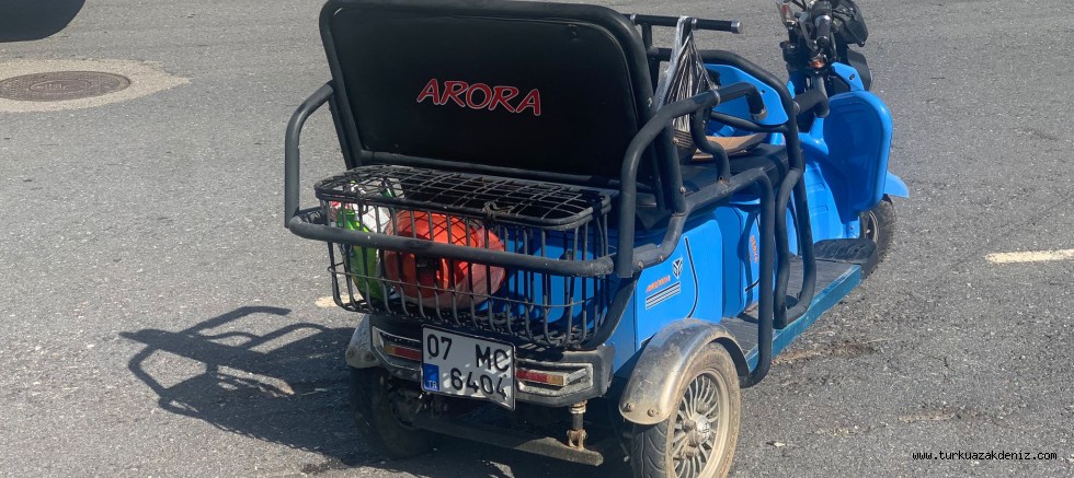 GAZİPAŞA KAZA, 2 YARALI