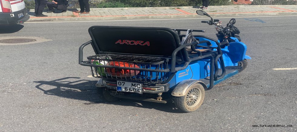 GAZİPAŞA KAZA, 2 YARALI