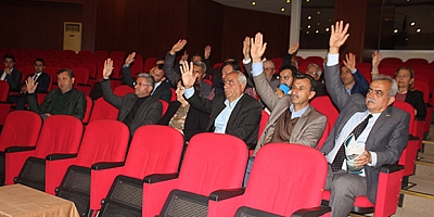 DEVAM MECLİSİNDE ZOR ANLAR