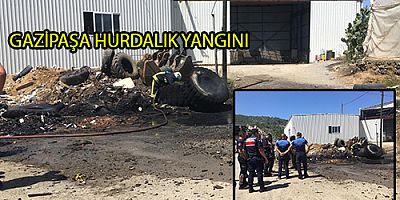 Gazipaşa'da hurdalık  yangın korkuttu