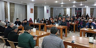 GAZİPAŞA’YA GELEN DEPREMZEDELERLE BİRLİKTE DUA EDİLDİ